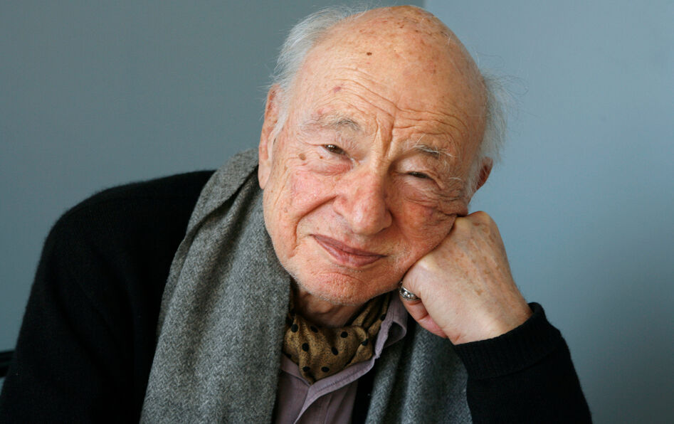 « L’histoire innove, dérive, titube. Elle change de rail, se déroute : le contre-courant suscité par un courant se mêle au courant, et, le déroutant, devient courant »