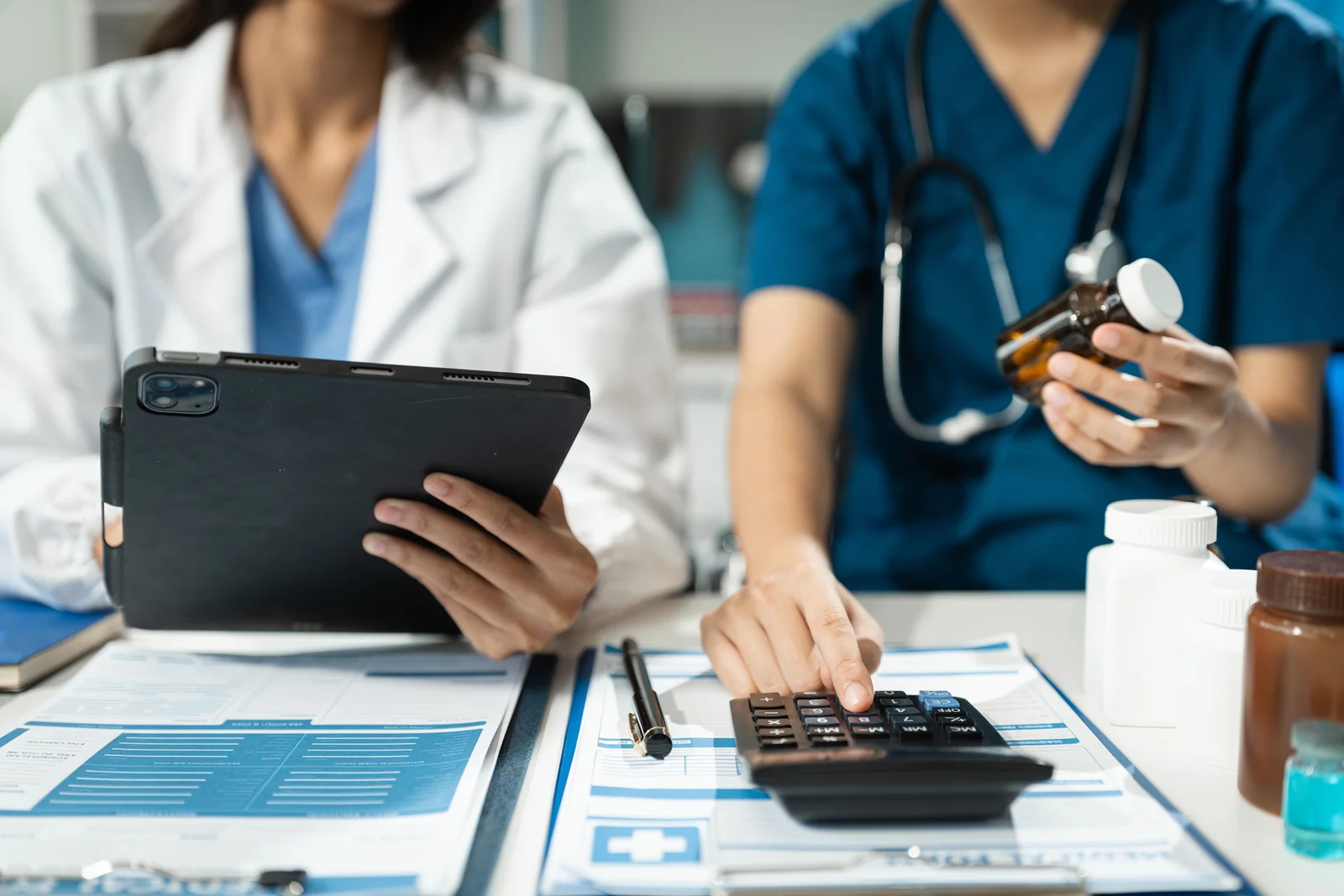 Médecins&nbsp;: les chiffres du Gouvernement à l’épreuve du terrain